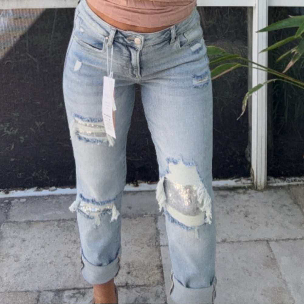Casual Distressed Light Blue Boyfriend Jeans NWOT